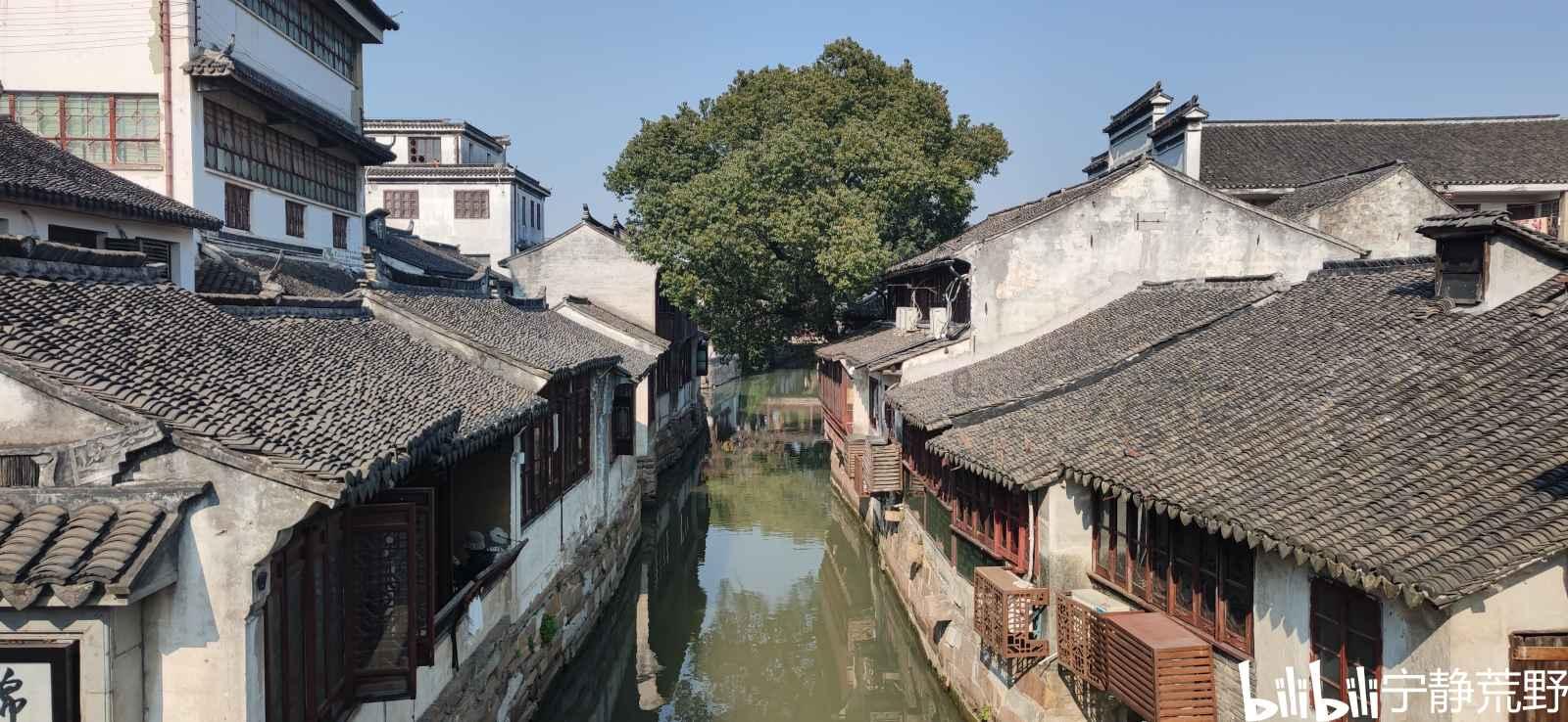 谈恋爱之后会失去很多朋友，你同意吗？